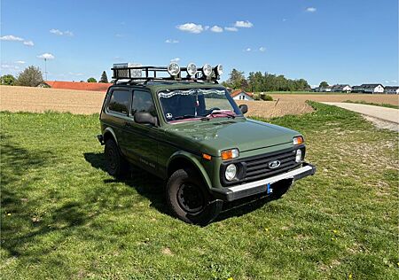 Lada Taiga 4x4 4x4