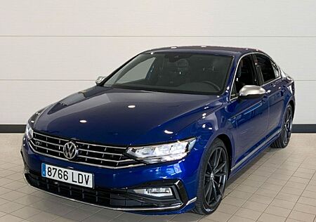 VW Passat Volkswagen 2.0 TSI OPF 140kW DSG Business Business