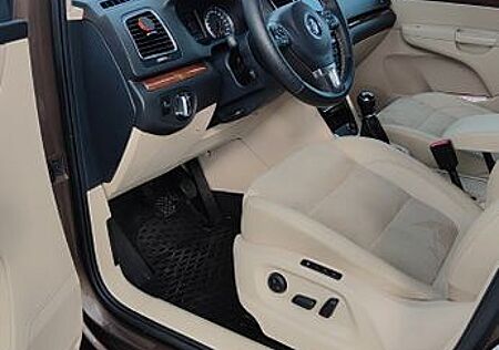 VW Sharan Volkswagen 2.0 TDI 125kW BMotion Tech Highline H...