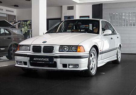 BMW M3 E36/Manual