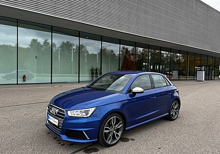 Audi S1 Quattro, 8-fach bereift, unfallfrei