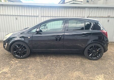 Opel Corsa 1.4 Color Edition 74kW Color Edition