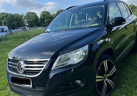 VW Tiguan Volkswagen 2.0 TSI 4MOTION