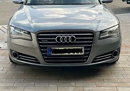Audi A8 4.2 TDI tiptronic quattro *Standheizung*Bose*