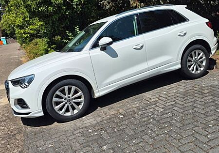 Audi Q3 35 TFSI advanced