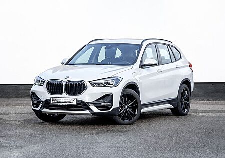 BMW X1 xDrive25e Sport Line Rückfahrkamera AHK Hifi