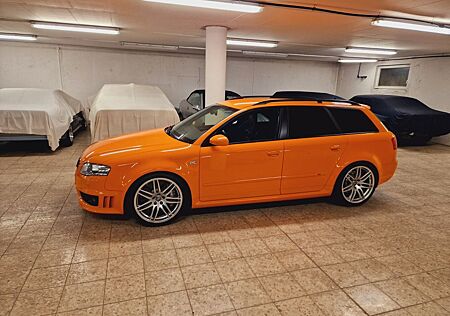 Audi RS4 AVANT|GLUTORANGE|SAMMLER|CERAMIC|RECAROSITZE