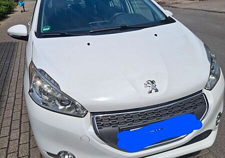 Peugeot 208 1.6 Allure 120 VTi Allure