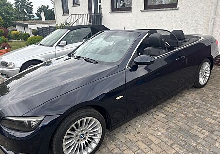 BMW 320i Cabrio -