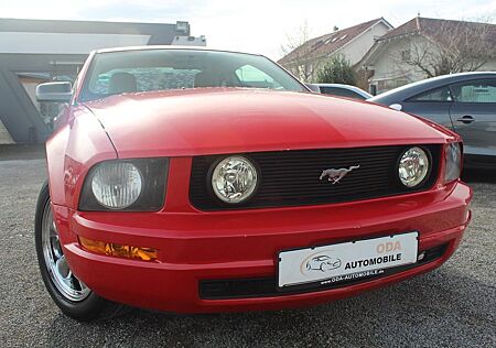 Ford Mustang 4.0 V6=45th Anniversary Edition=V8 SOUND