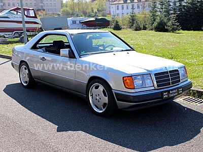 Mercedes-Benz CE 220