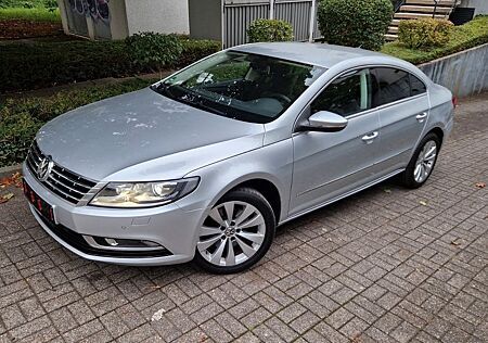 VW CC Volkswagen Passat 1.4 TSI DSG Bi-Xenon SHZ 66TKM PDC NAV