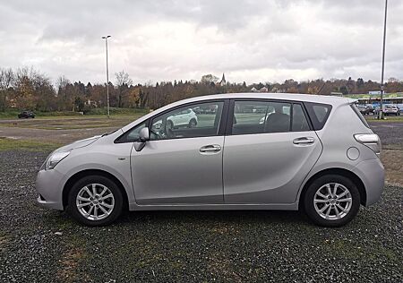 Toyota Verso 1.8l Valvematic Executive Multidrive S...