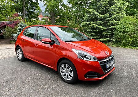 Peugeot 208 1.2 Active PureTech 82 Active