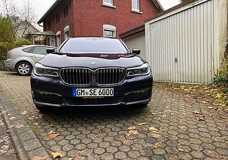 BMW 750i Lang xDrive 2 Hand Sehr Sauber