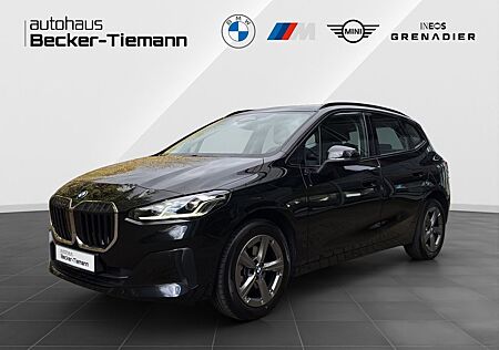 BMW 2er 220i Active Tourer | AHK | Kamera | LED | Navi |
