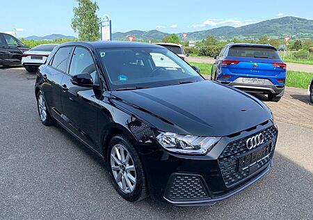 Audi A1 25 Sportback 1.0 TFSI 70kW