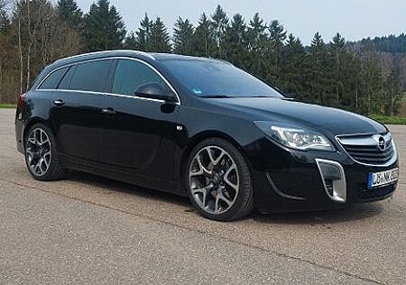Opel Insignia Sports Tourer OPC 2.8 V6 Turbo 4x4 OPC