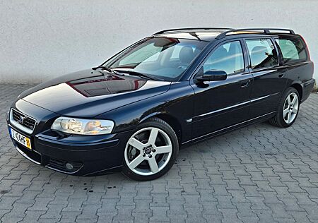 Volvo V70 R mit verstärkter+generalüberholtem Motor