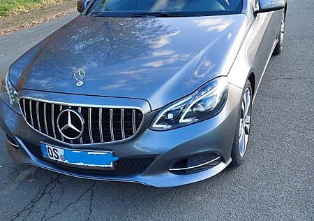 Mercedes-Benz E 220 BlueTEC BE T Edition AVANTG. Auto. Edi...