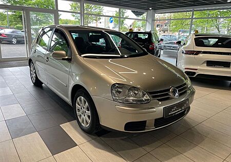 VW Golf Volkswagen V Lim. 1.6FSIComfortline