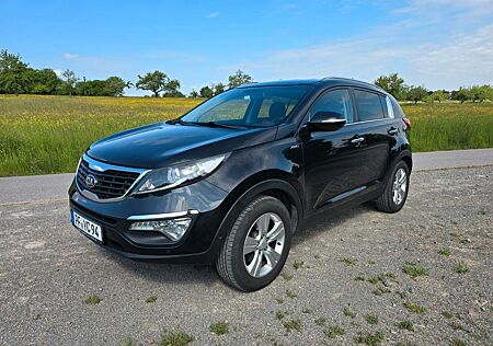 Kia Sportage 2.0 CRDi AWD Automatik TÜV NEU