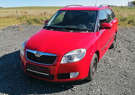 Skoda Fabia Combi 1.6l Ambiente Ambiente