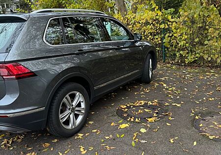 VW Tiguan Volkswagen 2.0 TDI SCR DSG Highline Highline