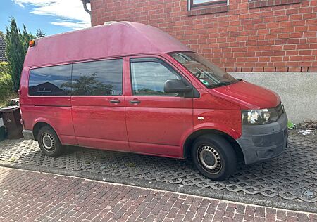VW T5 Caravelle Volkswagen / Camper Langer Radstand Hochdach