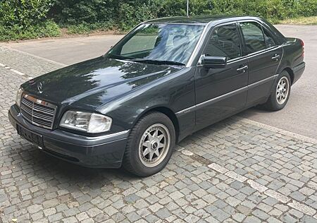 Mercedes-Benz C 180 ELEGANCE Elegance