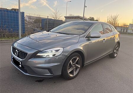 Volvo V40 D3 Geartronic R Design R Design