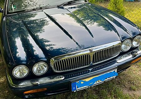 Jaguar XJ Sovereign 4.0 Lang Sovereign