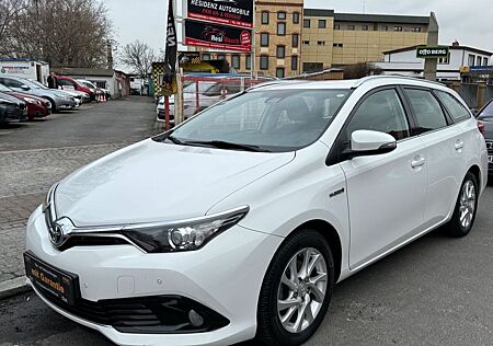 Toyota Auris Touring Sports 1.8 *R-KAMERA*1.HAND*