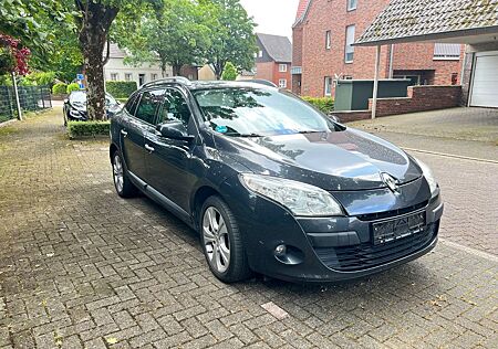 Renault Megane Dynamique dCi 110 FAP Eco2 Dynamique