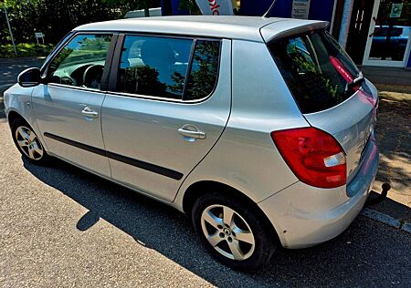 Skoda Fabia Ambiente 1.6TDI EURO 5 AHK