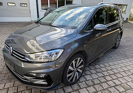 VW Touran Volkswagen 1.4 TSI DSG Highline 7-Sitzer AHK R-Line