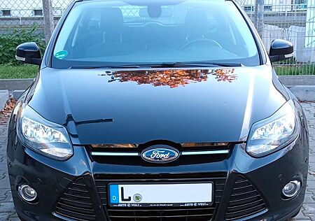 Ford Focus 1.0 EcoBoost, 2012, Start/Stop, Tempomt
