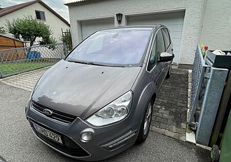 Ford S-Max 2,0 TDCi 120kW DPF Titanium PowerShift...