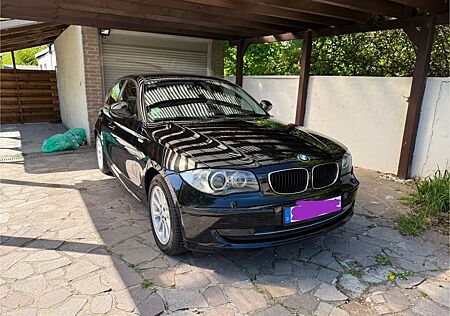 BMW 118d - SUPER Ausstattung