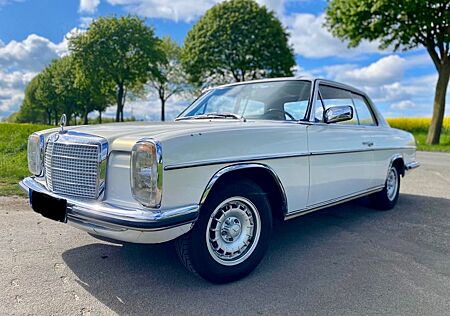Mercedes-Benz 280 Restaurierter Mercedes W114 CE