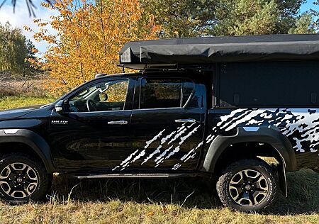 Toyota Hilux 2.8 D-4D Double Cab SR5+ 4x4