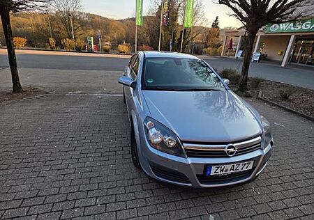 Opel Astra 1.4 Twinport -
