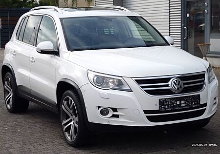 VW Tiguan Volkswagen Sport & Style 4Motion Leder/Pano/SHZ