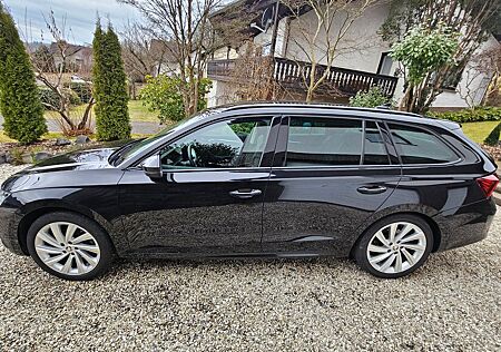 Skoda Octavia 1.5 TSI ACT STYLE COMBI STYLE