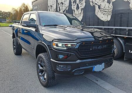 Dodge RAM Limited Black