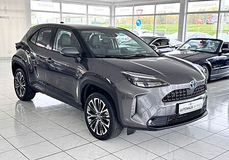 Toyota Yaris Cross +Panorama+KeylessGo+Kamera+Leder+ACC