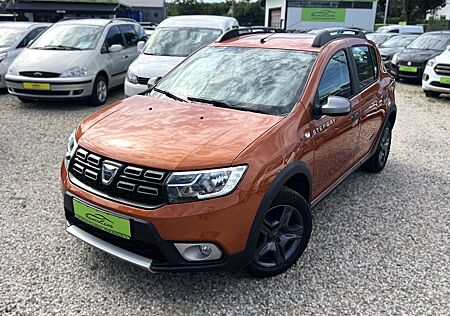 Dacia Sandero II Stepway*Celebration*1Hand*Navi*R-Cam*