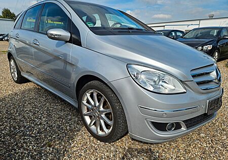 Mercedes-Benz B 200 B -Klasse AUTOMATIK LEDER KLIMA TÜV NEU