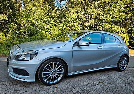 Mercedes-Benz A 180 AMG Line AMG Line