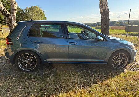 VW Golf Volkswagen 1.4 TSI 90 kW Comfortline Comfortline